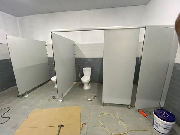 Đơn vị cung cấp vật tư vách Compact uy tín với nguồn hàng ổn định